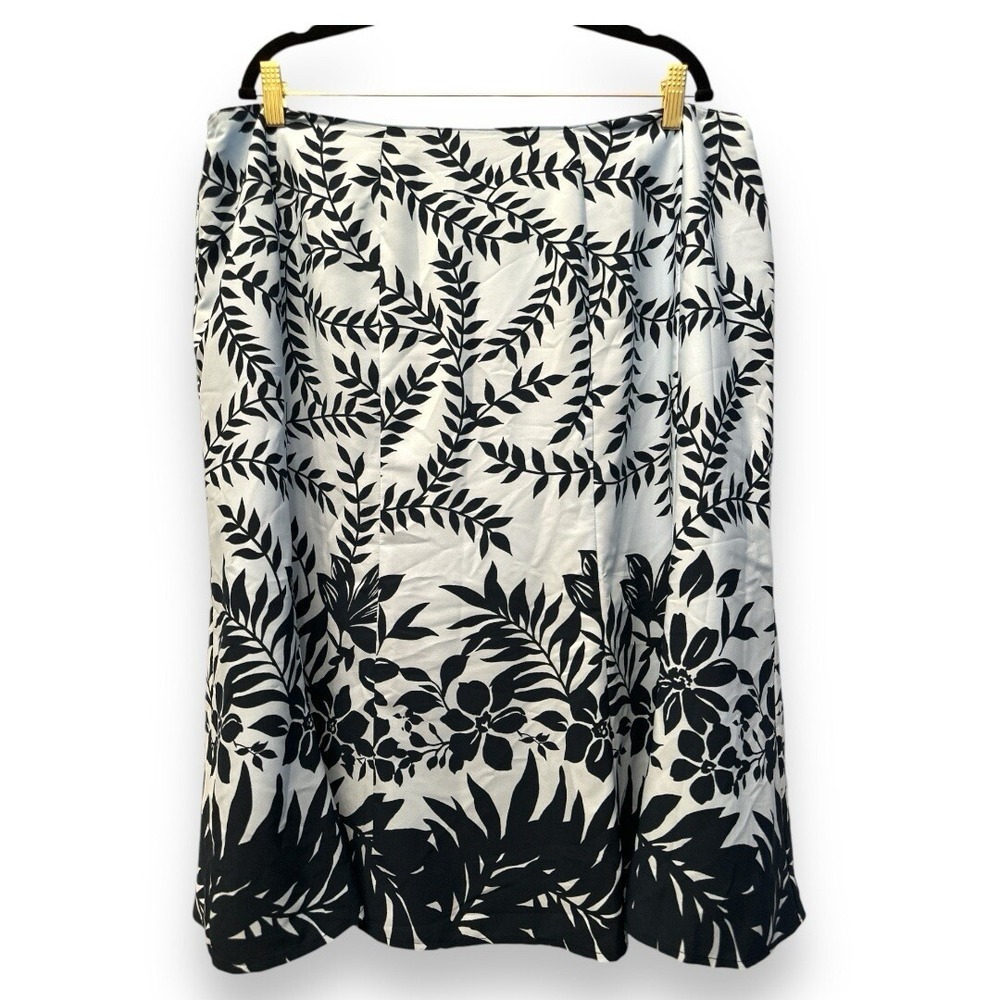Susan Graver Style Blue Black Floral Leaf Print Midi Skirt Plus Size 1X Elastic